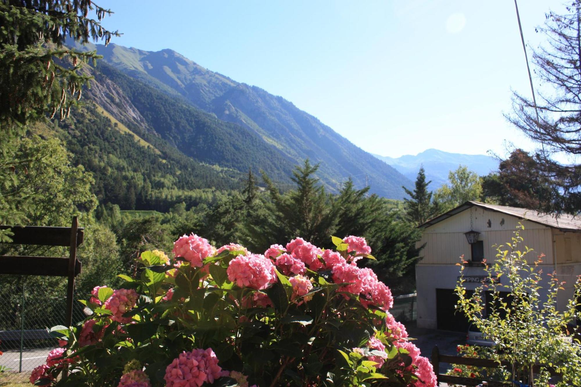 Hotel Camping Du Parc Pré-Saint-Didier Esterno foto